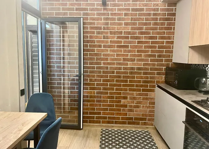 в центрі з двома ізольованими спальнями,вул замарстинівська Apartment Lemberg