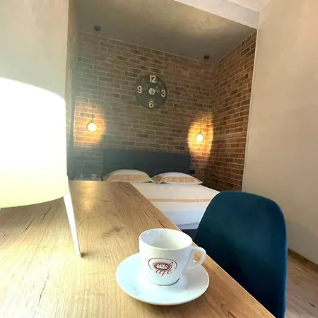 в центрі з двома ізольованими спальнями,вул замарстинівська Appartement Lviv