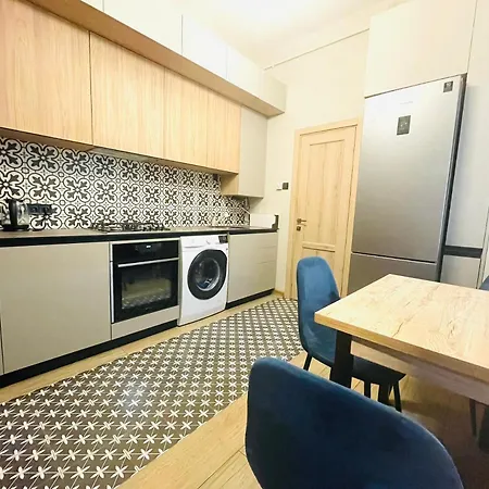 в центрі з двома ізольованими спальнями,вул замарстинівська Appartement Lviv