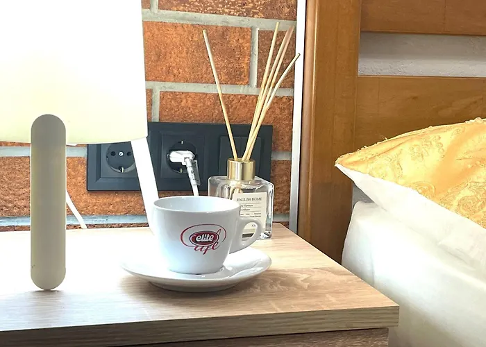 в центрі з двома ізольованими спальнями,вул замарстинівська *