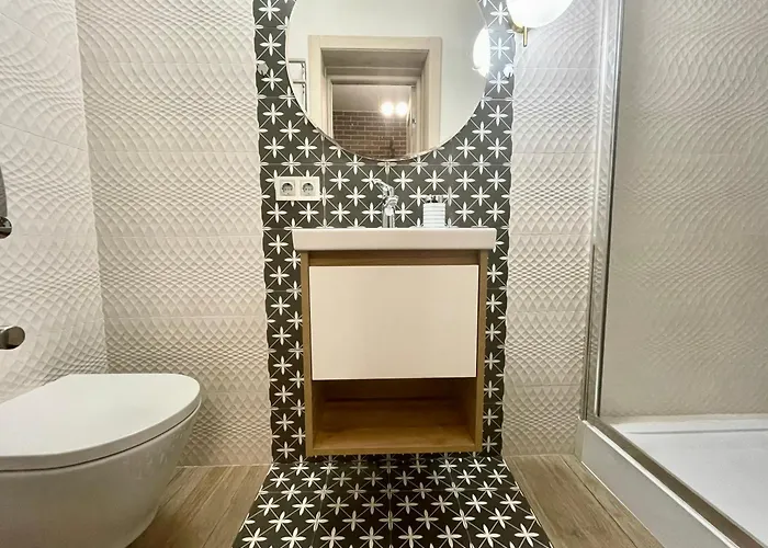 в центрі з двома ізольованими спальнями,вул замарстинівська Apartamento