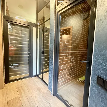 в центрі з двома ізольованими спальнями,вул замарстинівська * إلفيف